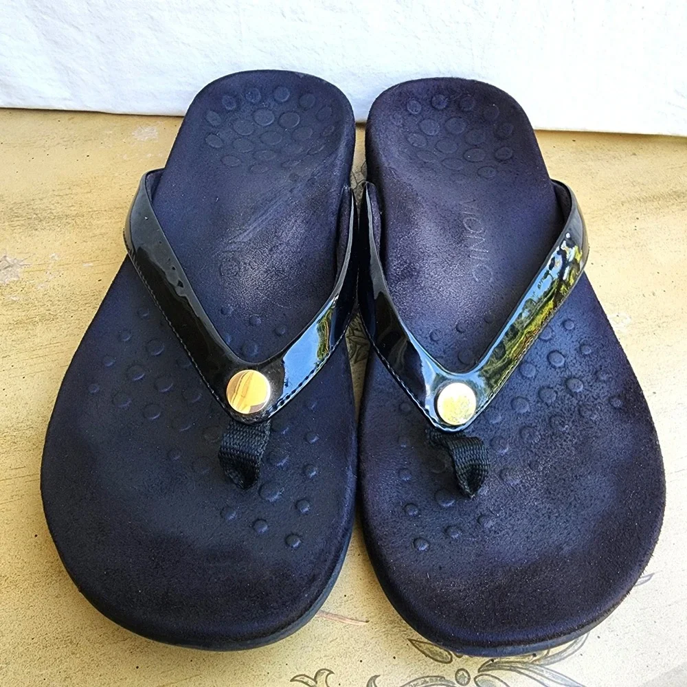 Vionic US 9 Black Leather Flip Flop Sandals Arch Support Minimalist Comfy‎